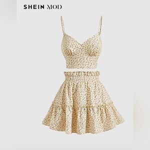 SHEIN Cream Floral Smocked Waist Tiered Skirt Set